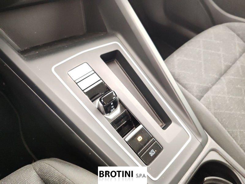Volkswagen Golf 1.0 eTSI 81kW EVO Life DSG