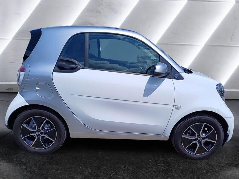 smart fortwo eq Passion 22kW