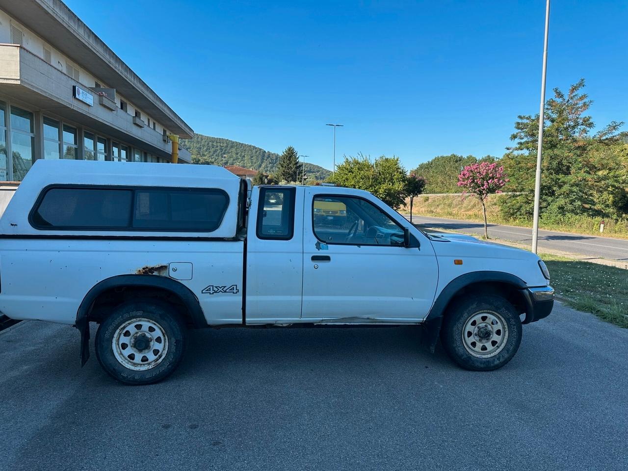 Nissan Pick Up Pick-up 2.5 TD 2 porte King Cab