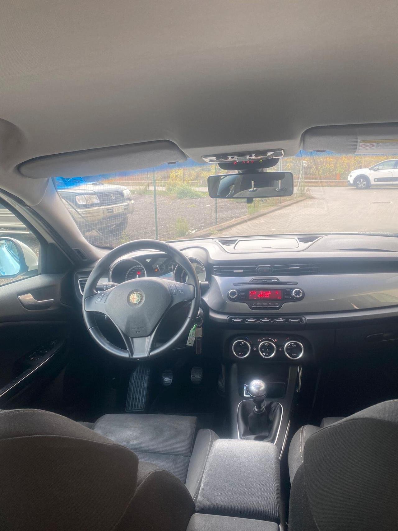 Alfa Romeo Giulietta 1.6 JTDm-2 105 CV Exclusive