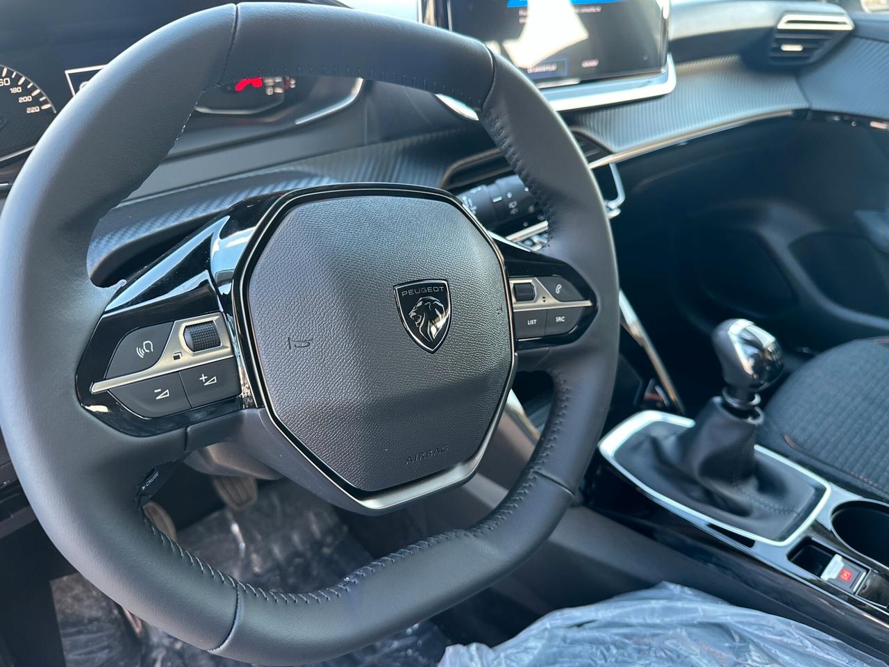 Peugeot 208 1.2 100 CV Business (NUOVA)