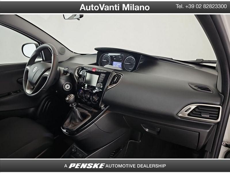 Lancia Ypsilon 1.2 69cv Platinum