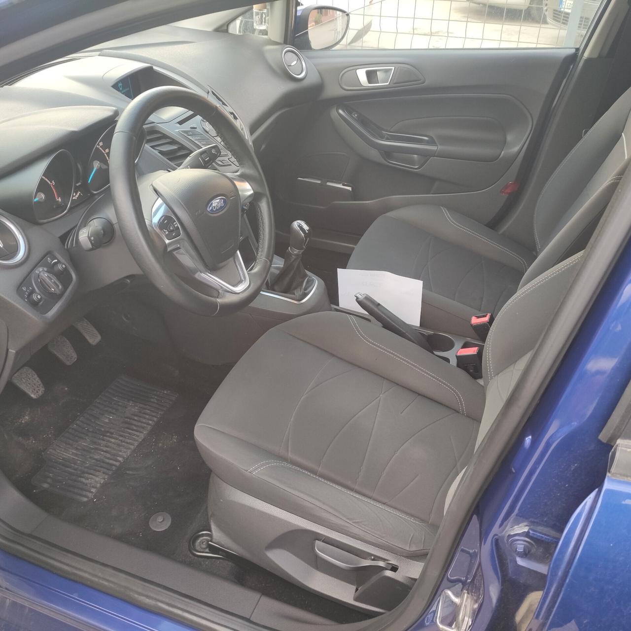 Ford Fiesta 1.5 TDCi 75CV 5 porte Business