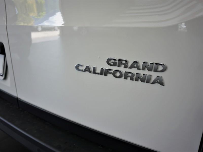 Volkswagen Grand California 600 auto