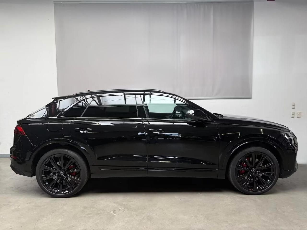 Audi Q8 SUV TDI QUATTRO S-LINE EDITION/TETTO/HEAD-UP DISPLAY/MATRIX/BANG & OLUFSEN