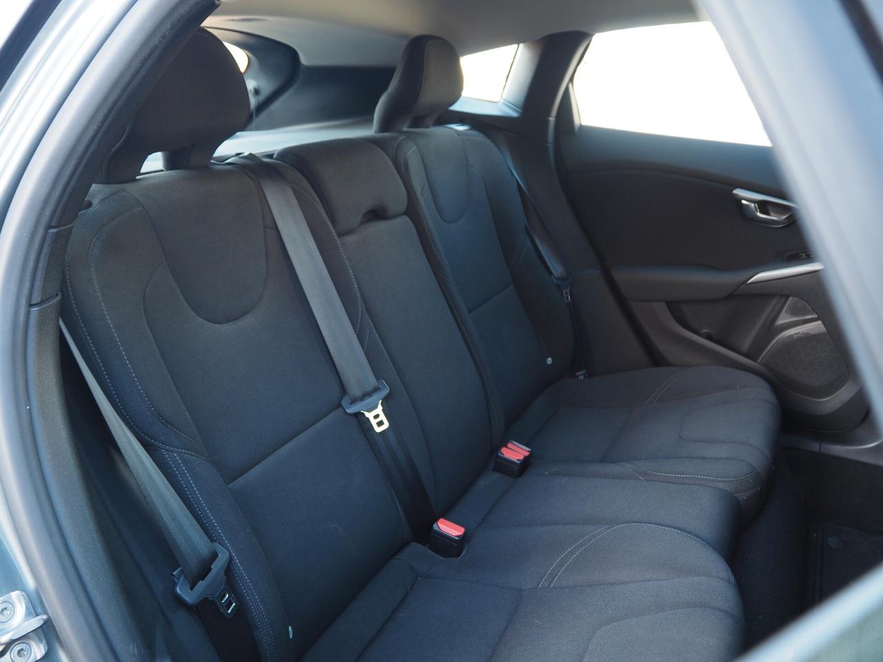 Volvo V40 D2 Geartronic Business