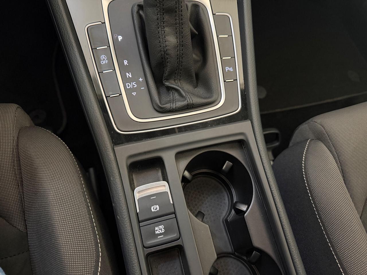 Volkswagen Golf 1.4 TSI DSG 5p.*TETTO*NAVI*SENSORI Highline BlueMotion Technology