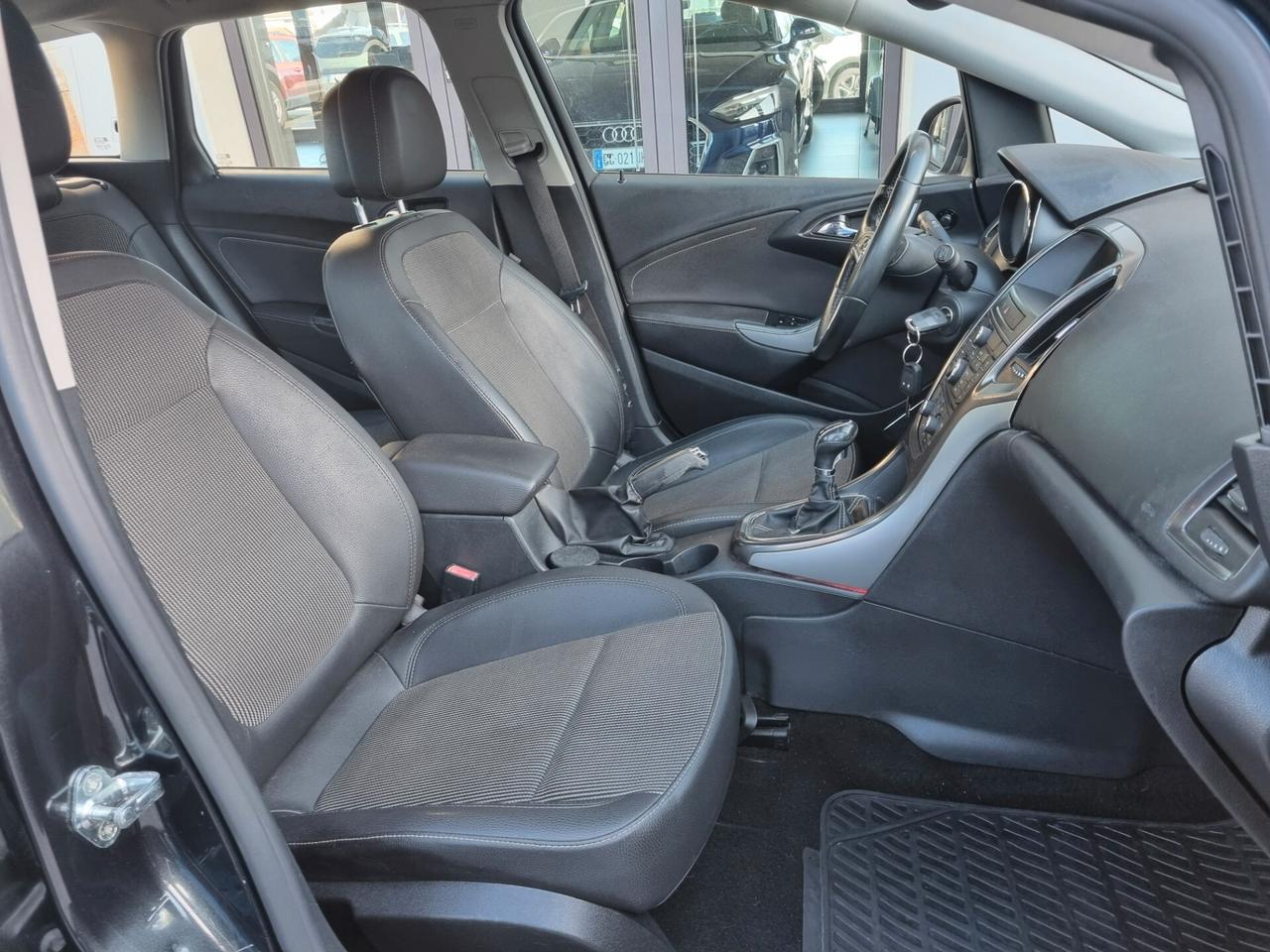 Opel Astra 1.7 CDTI 125CV 5 porte Cosmo