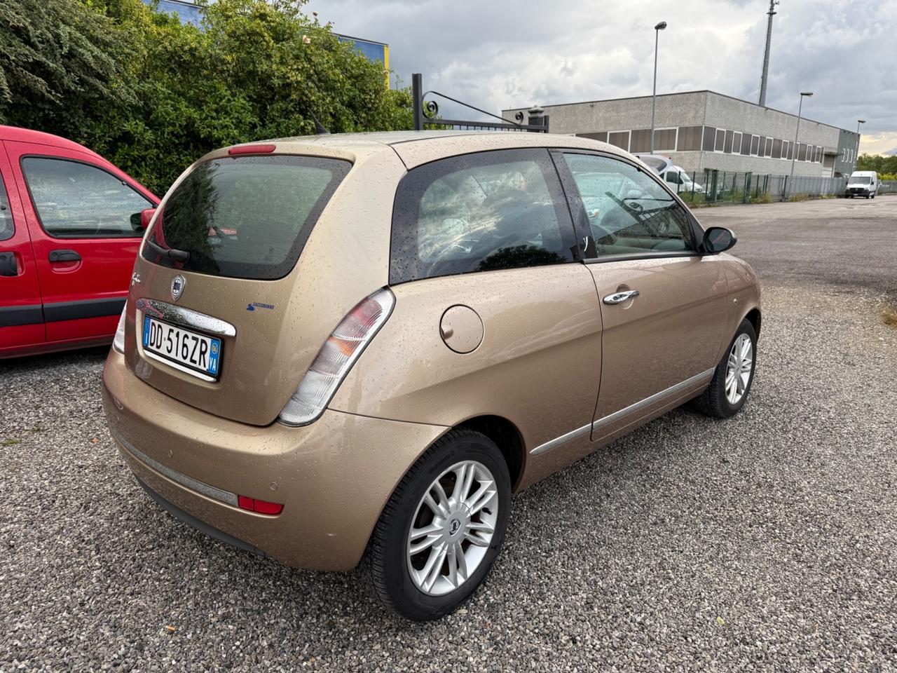 Lancia Ypsilon ModaMilano