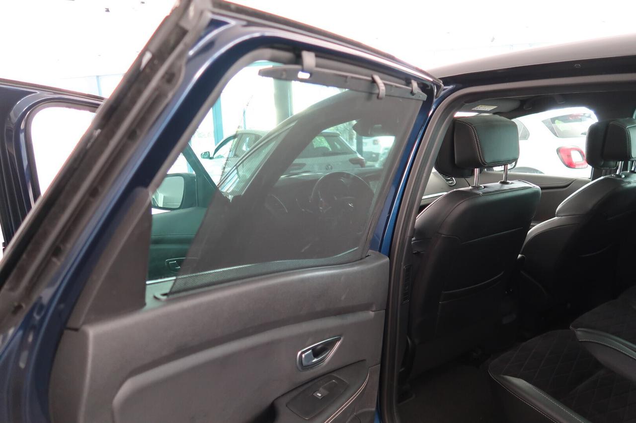 Renault Scenic TCe 140 CV Autom. Black Edition