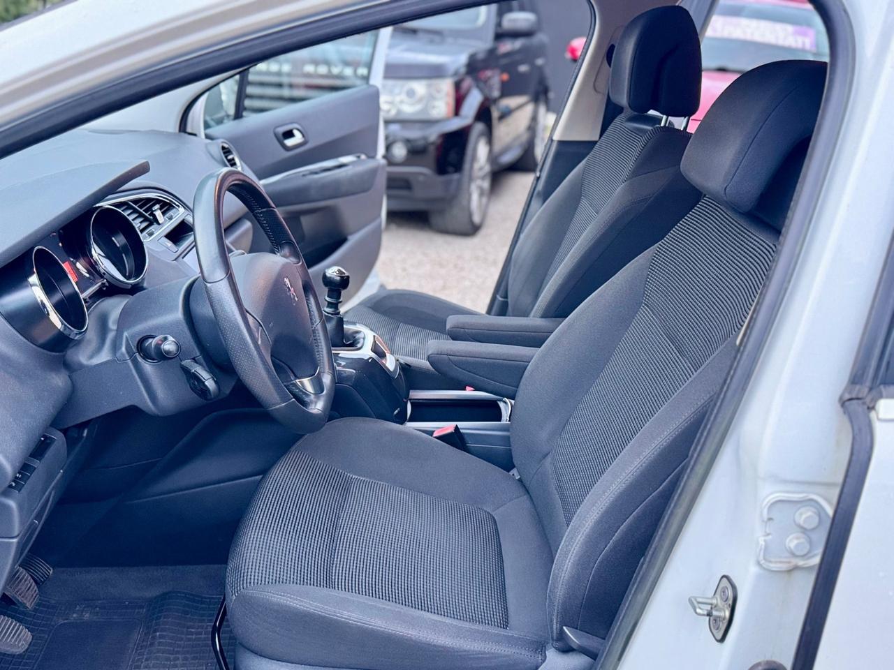 Peugeot 5008 1.6 Diesel 115CV Allure 7 posti - 2013
