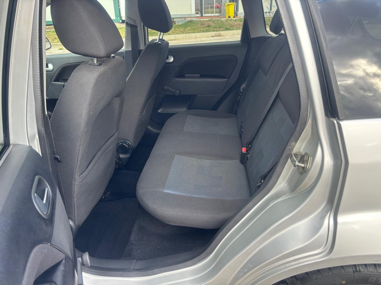 Ford Fiesta 1.4 TDCi 5p. Ghia