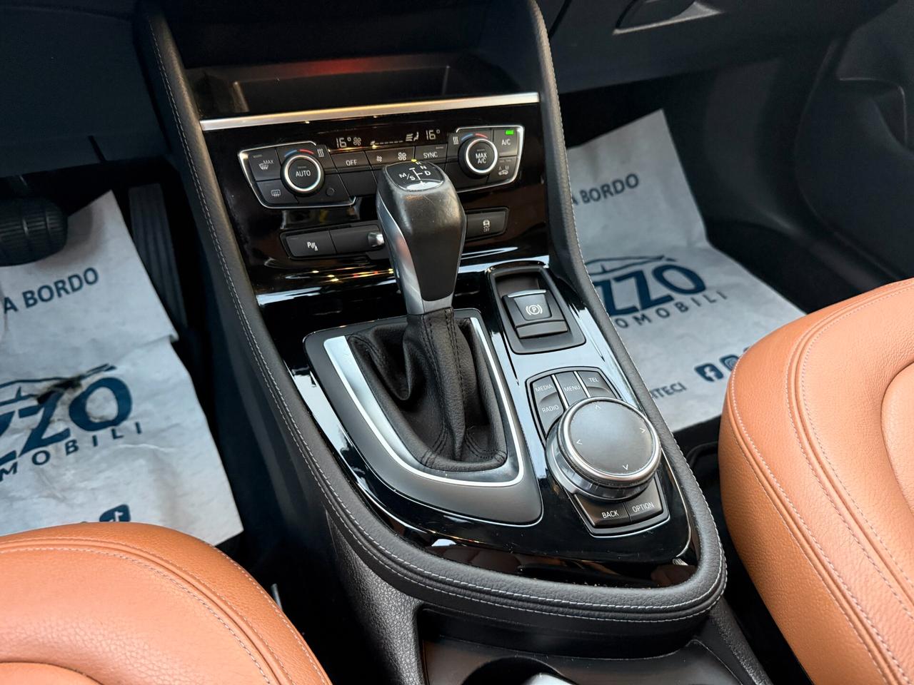 Bmw 218d Active Tourer Luxury Auto Led Navi Pelle