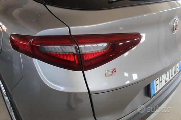 ALFA ROMEO Stelvio 2.0 Turbo 280 CV AT8 Q4 First