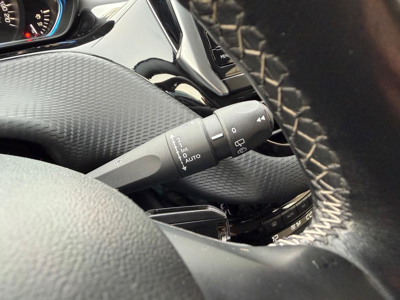 Peugeot 2008 1.6 BlueHDi Allure - GARANZIA