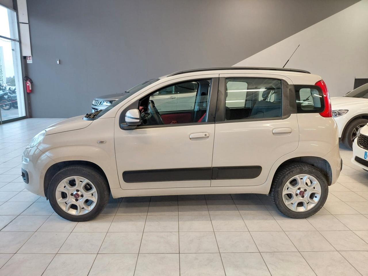 Fiat Panda 0.9 TwinAir Turbo Natural Power Lounge KM 189.500