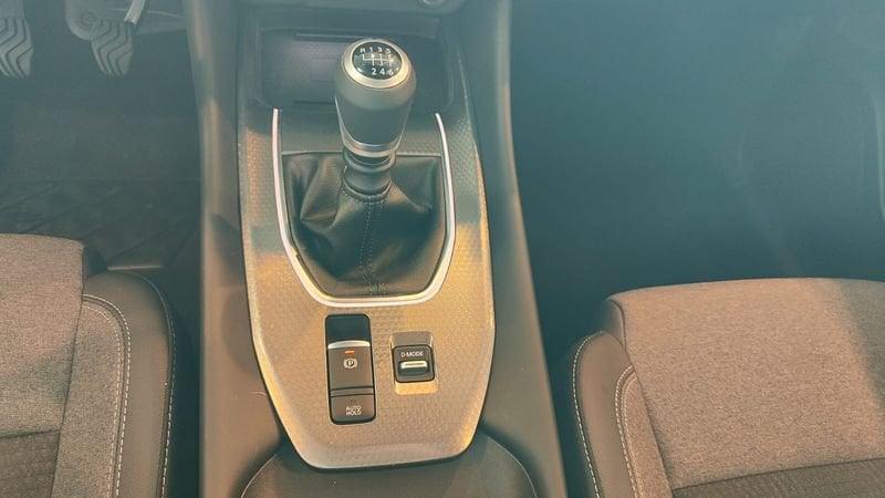 Nissan Qashqai N-CONNECTA MHYB 140CV MT 2W - TR