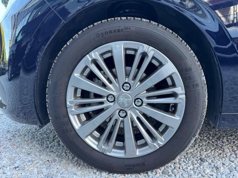 Peugeot 208 1.2 Benzina 82cv 5 porte Active