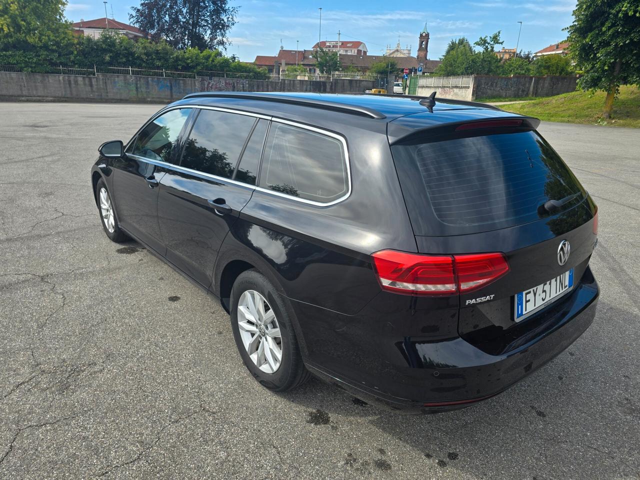 Volkswagen Passat Variant 1.6 TDI Comfortline BlueMotion Technology