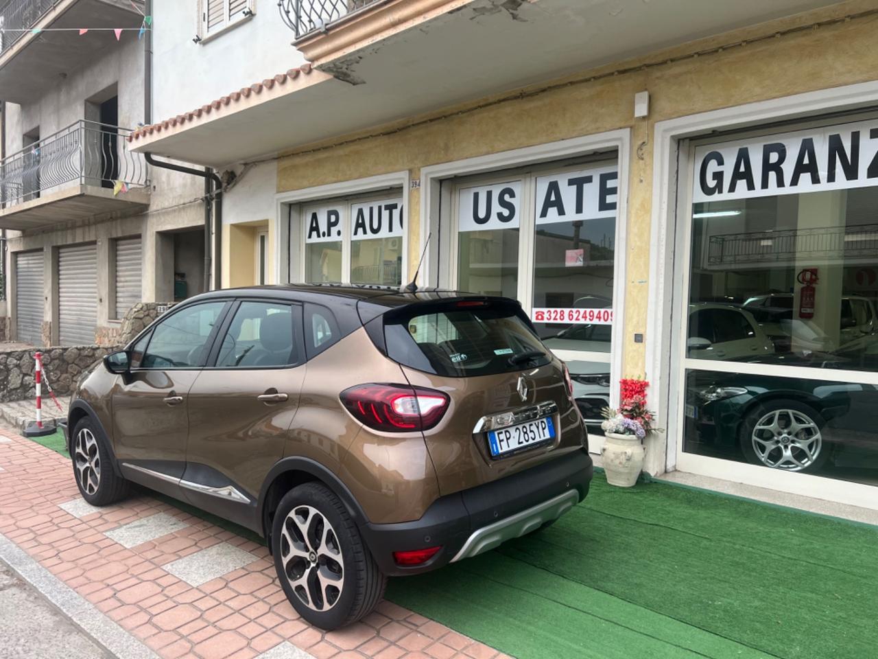Renault Captur dCi 8V 110 CV Start&Stop Energy Initiale Paris