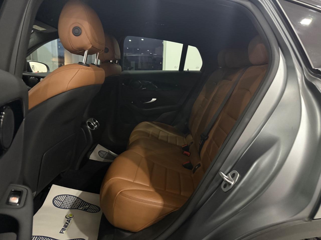 MB GLC 300DE EQ-Power Coupé 306cv OPACO+DESIGNO2022