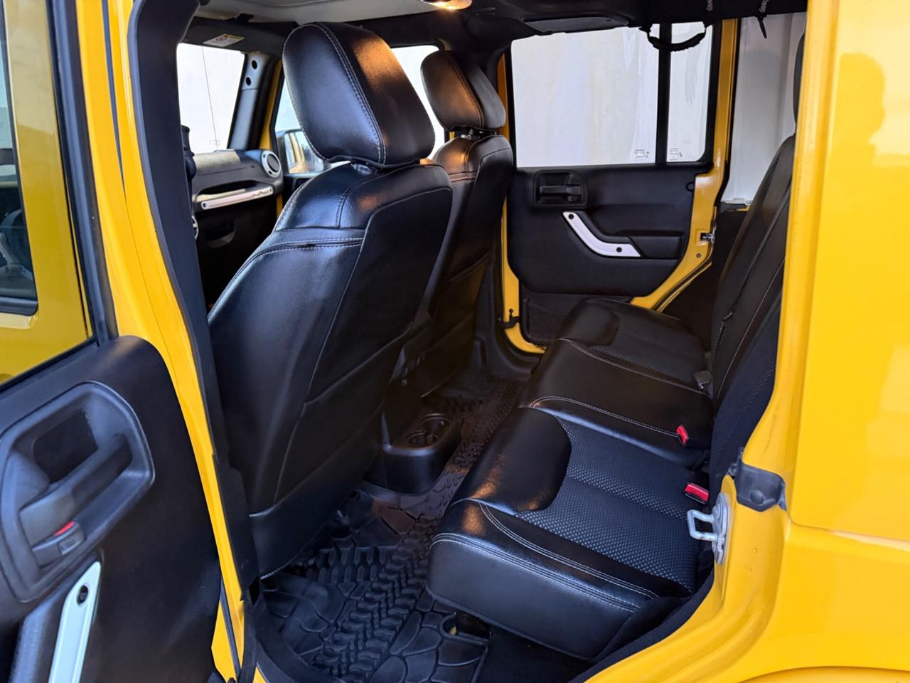 Jeep Wrangler Unlimited 2.8 CRD DPF 4x4 Polar Auto