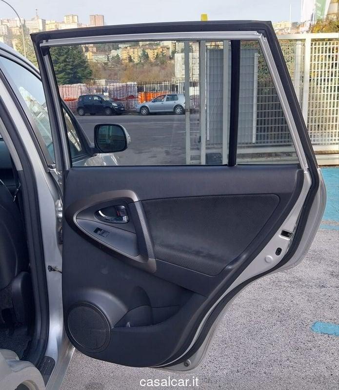 Toyota RAV4 RAV4 2.2 D-4D 150 CV DPF Exclusive FINO A 24 MESI DI GARANZIA