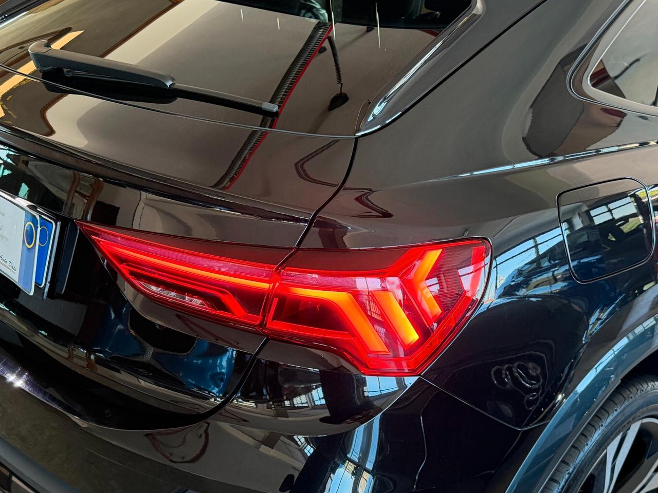 Audi Q3 SB 35 2.0 TDI 150 cv. S Tronic LINE EDITION