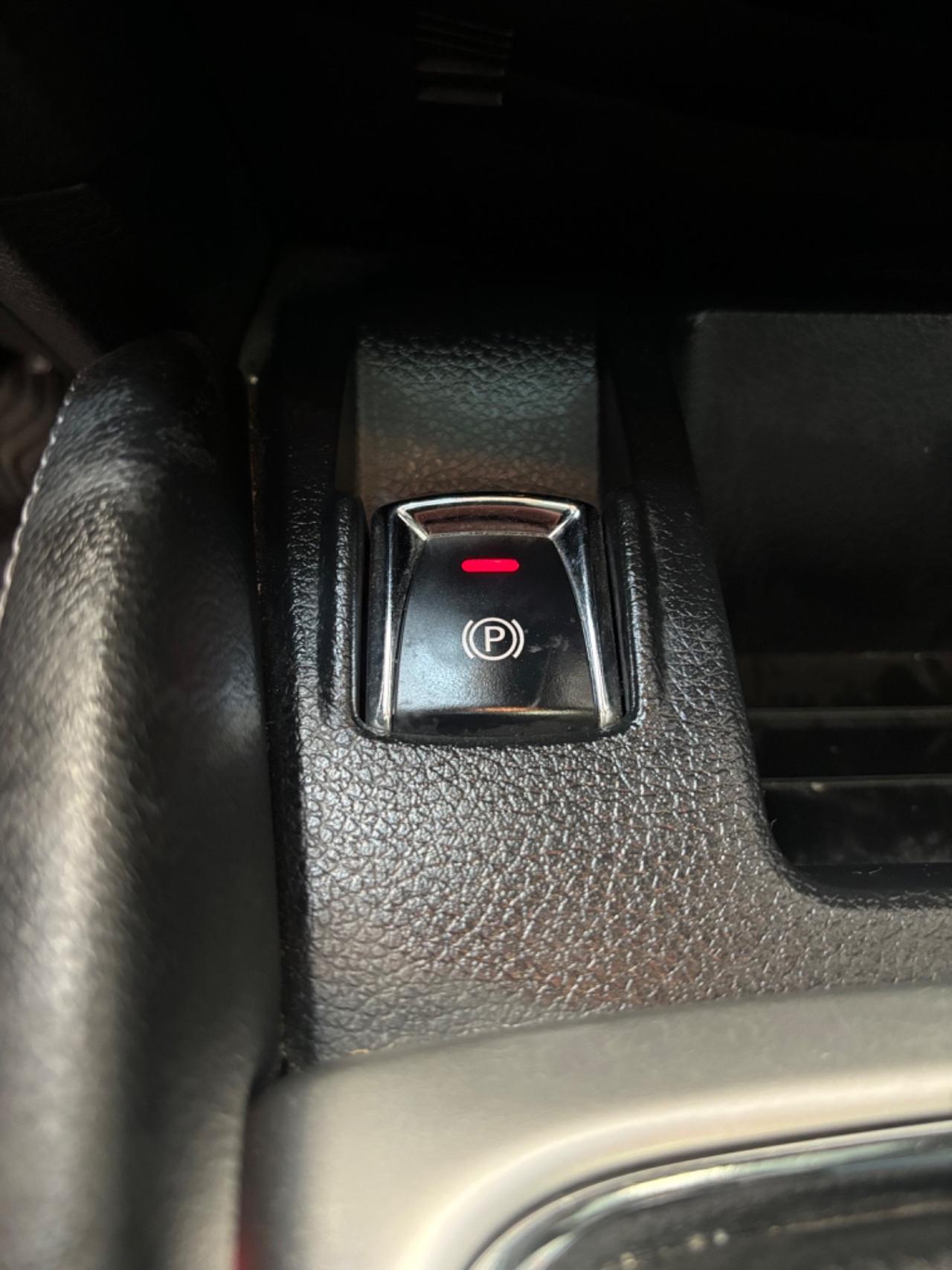 Nissan Qashqai 1.5 dCi DPF Tekna