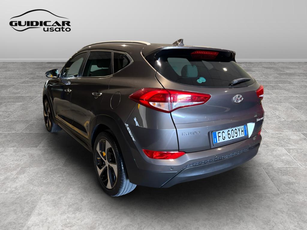 HYUNDAI Tucson II 2015 - Tucson 1.7 crdi Xpossible 2wd 141cv dct