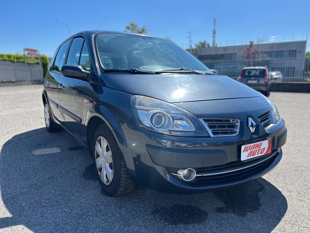 Renault Scenic 1.6 16V GPL