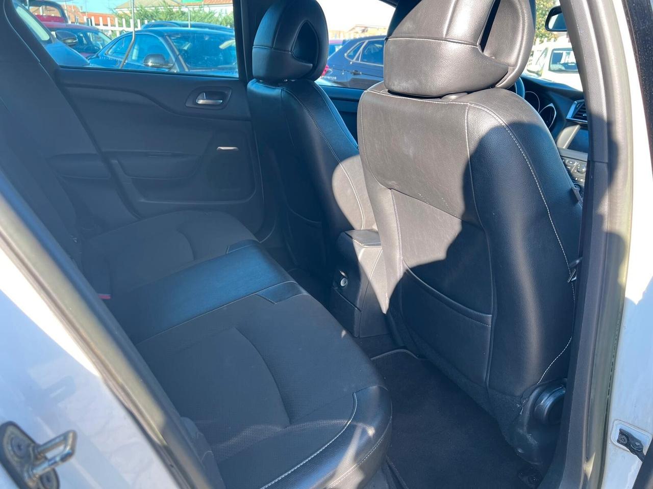 Ds DS4 4 BlueHDi 120 S&S Business