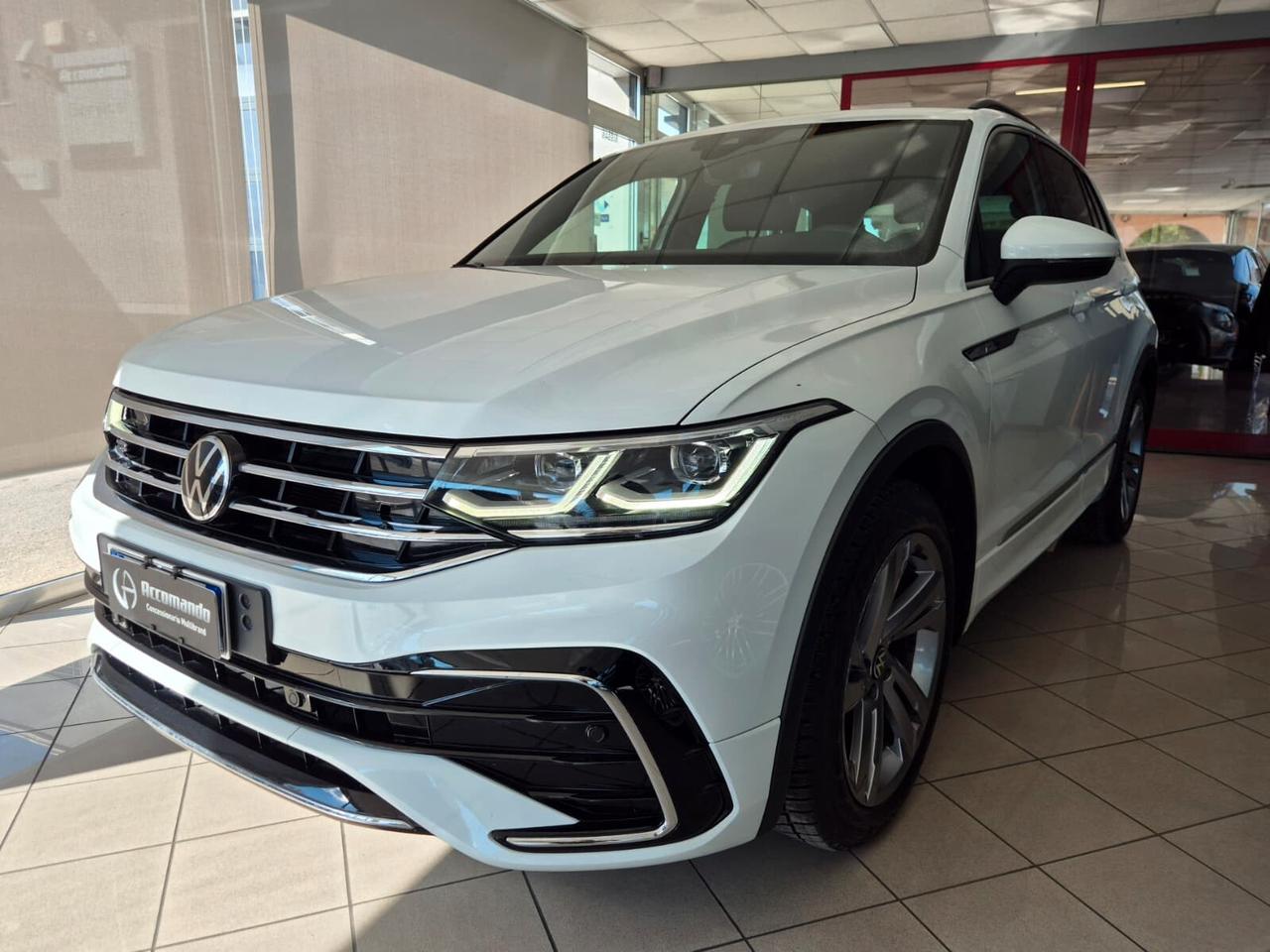 Volkswagen Tiguan R-Line 2.0 TDI 150CV DSG