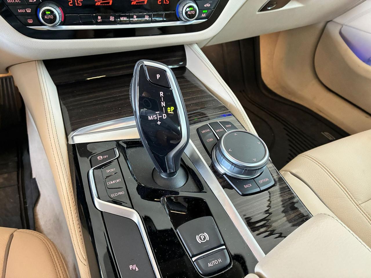 BMW Serie 5 530i xdrive luxury auto