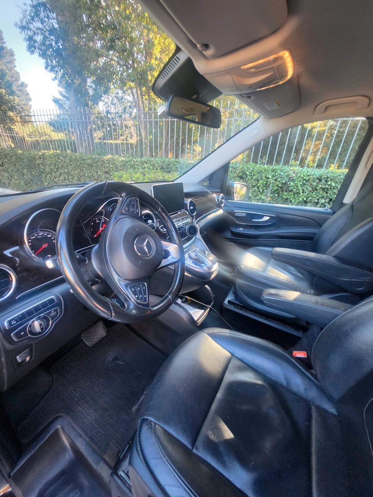 Mercedes-benz V 250 d Automatic 4Matic Premium Extralong