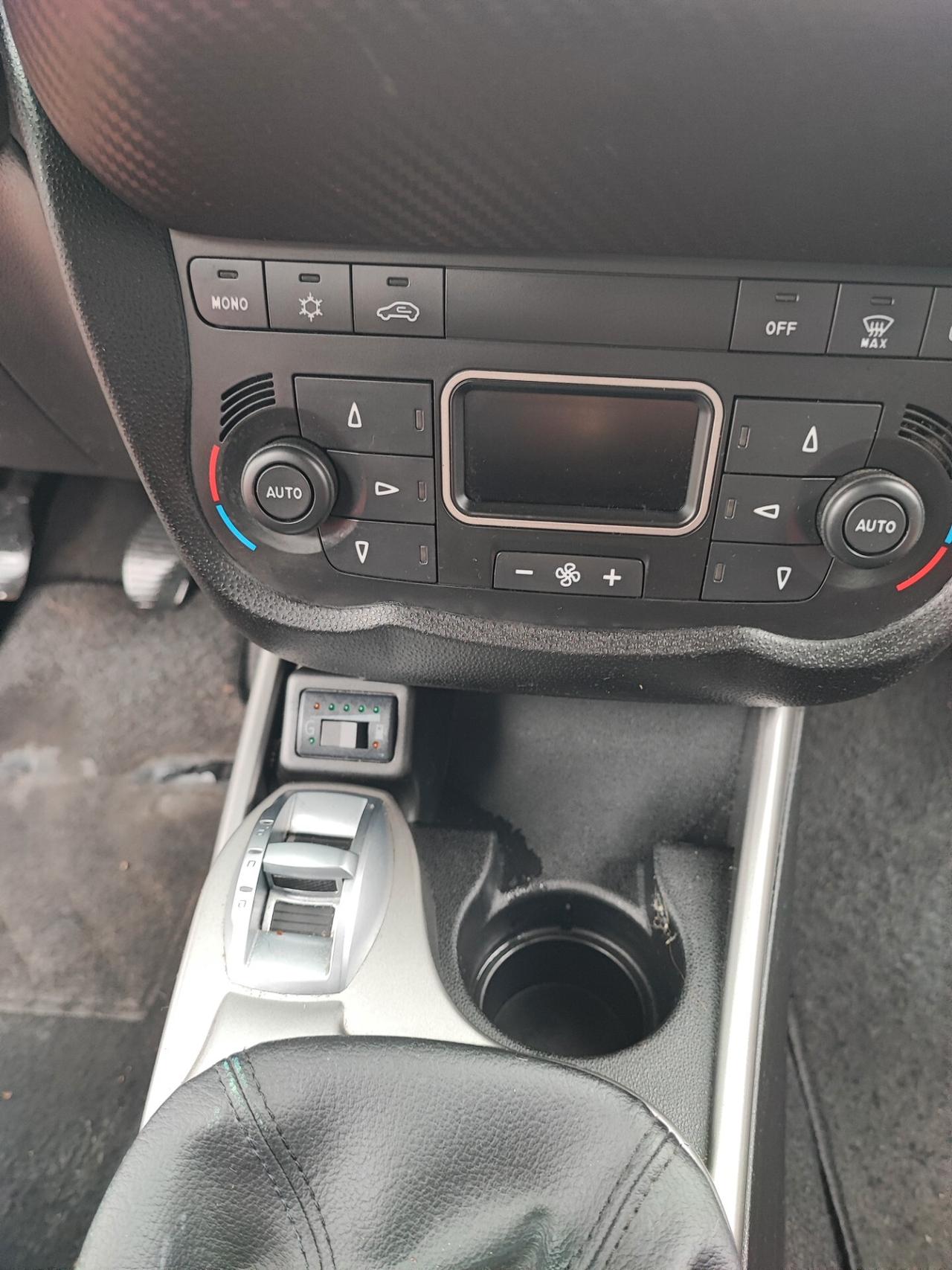 Alfa Romeo MiTo 1.4 T 120 CV GPL Distinctive Sport Pack