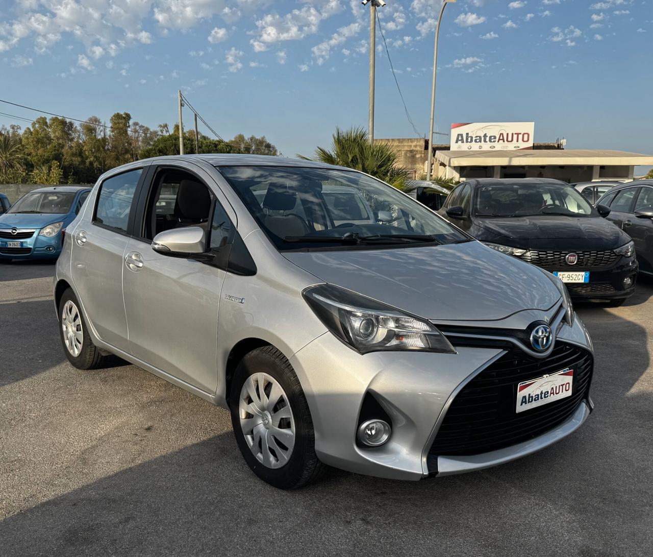 Toyota Yaris 1.5 Hybrid 5 porte Business
