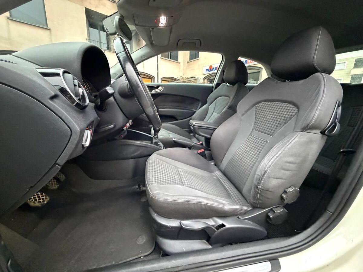 Audi A1 1.6 tdi Ambition 105cv