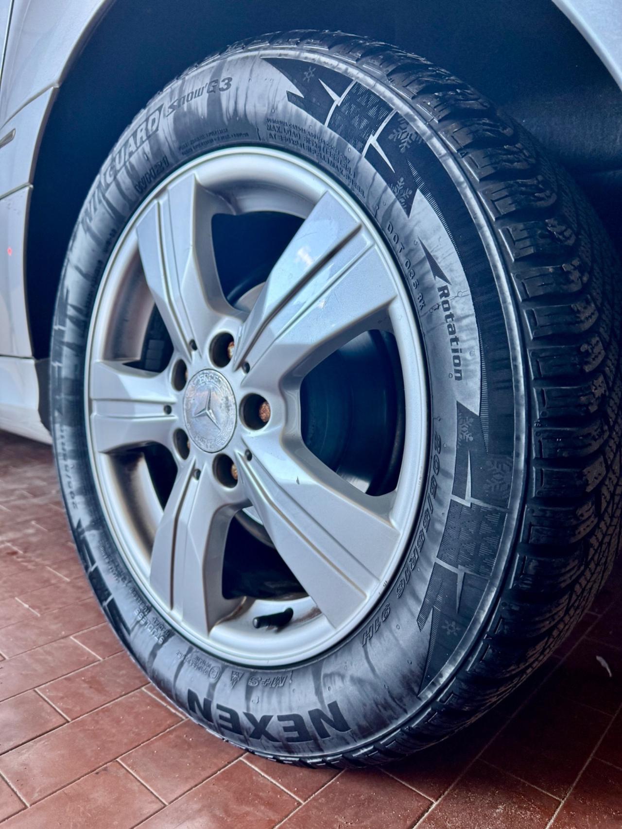 Mercedes-benz A 170 180 BlueEFFICIENCY Style