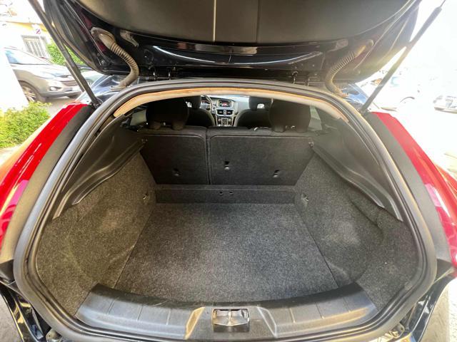 VOLVO V40 D2 Inscription