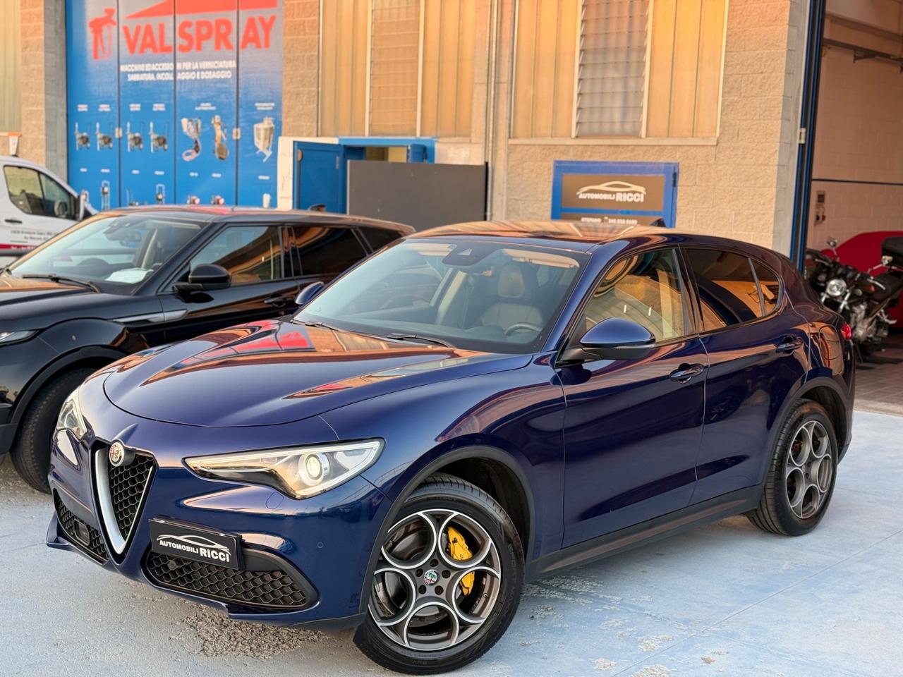 Alfa Romeo Stelvio 2.0 Turbo 200 CV AT8 Q4 Executive