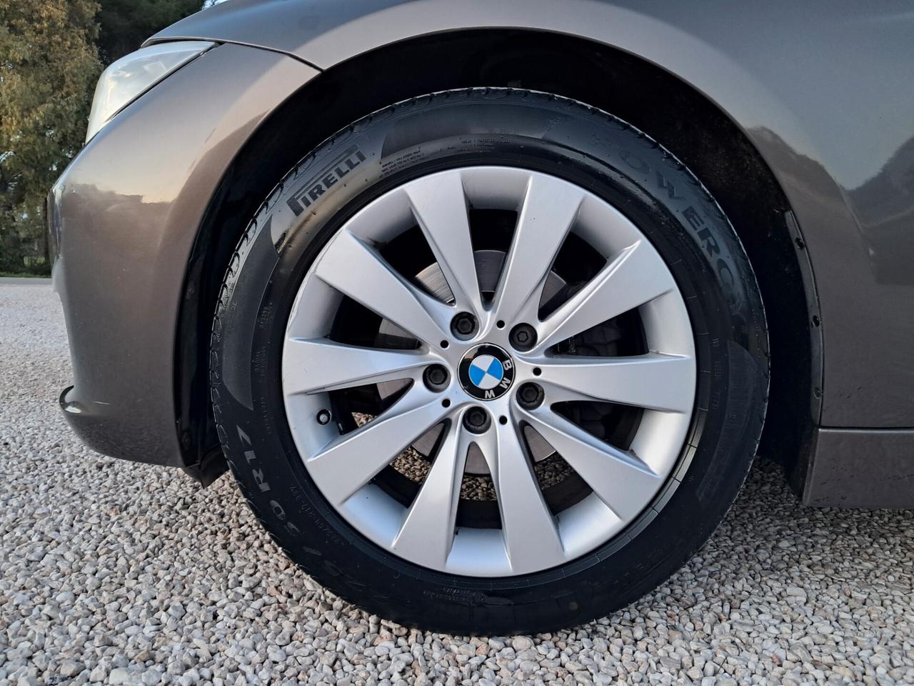 Bmw 318d 143cv Touring*Luxury*PELLE*BIXENON