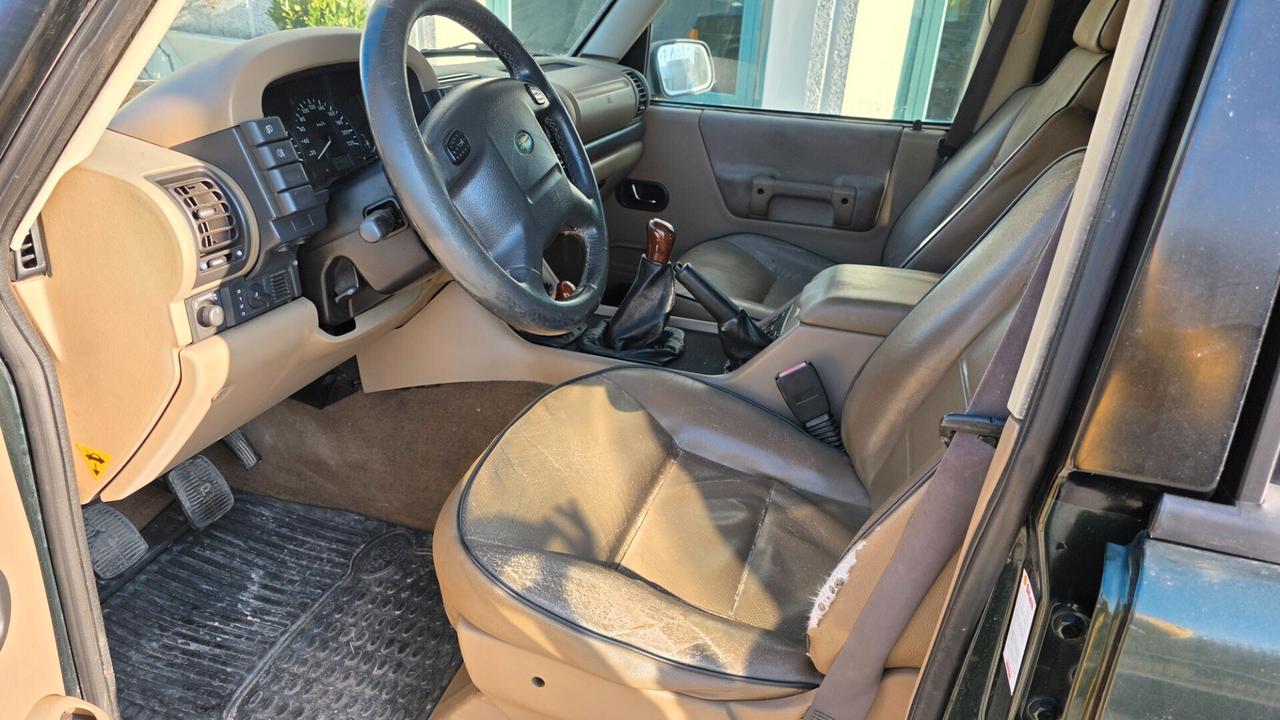 Land Rover Discovery 2.5 Td5 5 porte Luxury