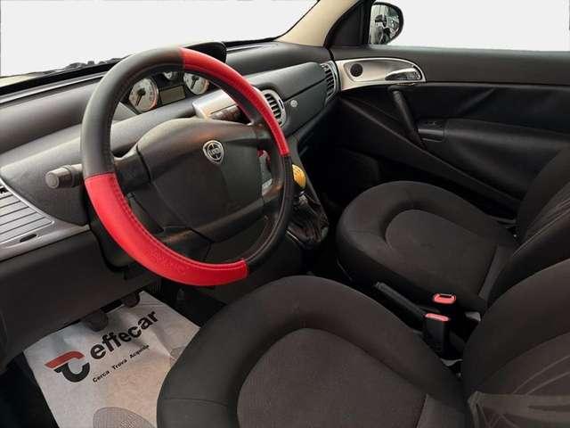 Lancia Ypsilon 1.2 69 CV Platino