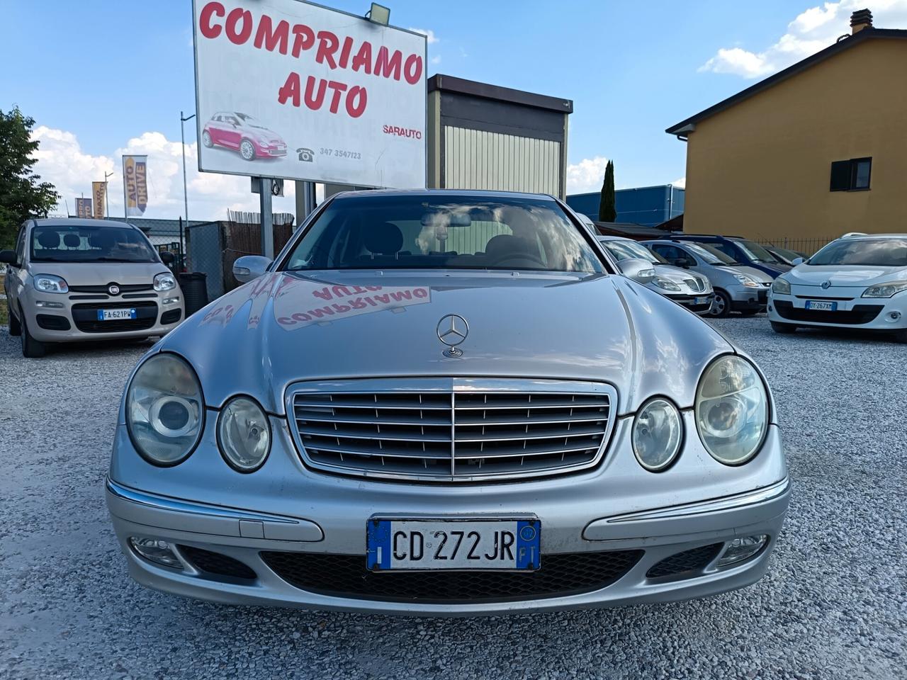 Mercedes-benz E 270 CDI cat Elegance