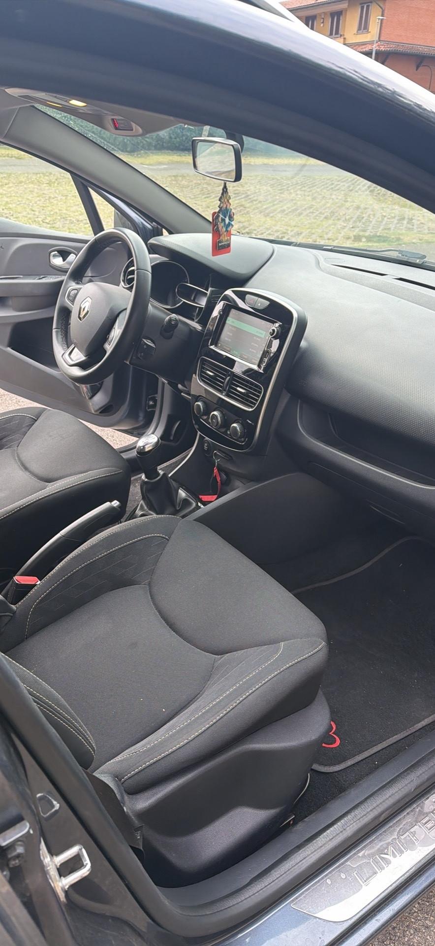 Renault Clio Sporter TCe 12V 90 CV Business