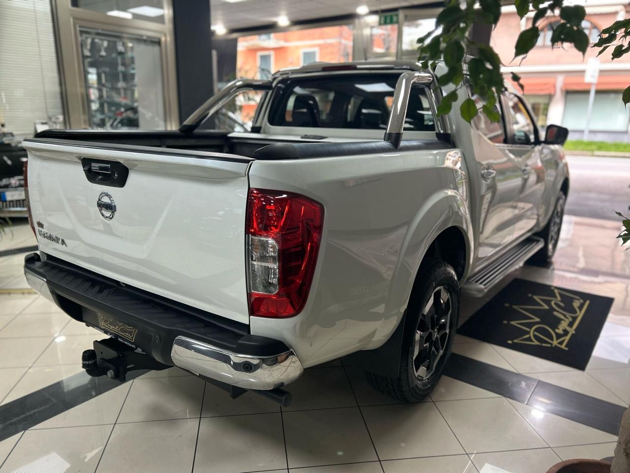 Nissan Navara 2.3 dCi 4WD Double Cab N-Connecta