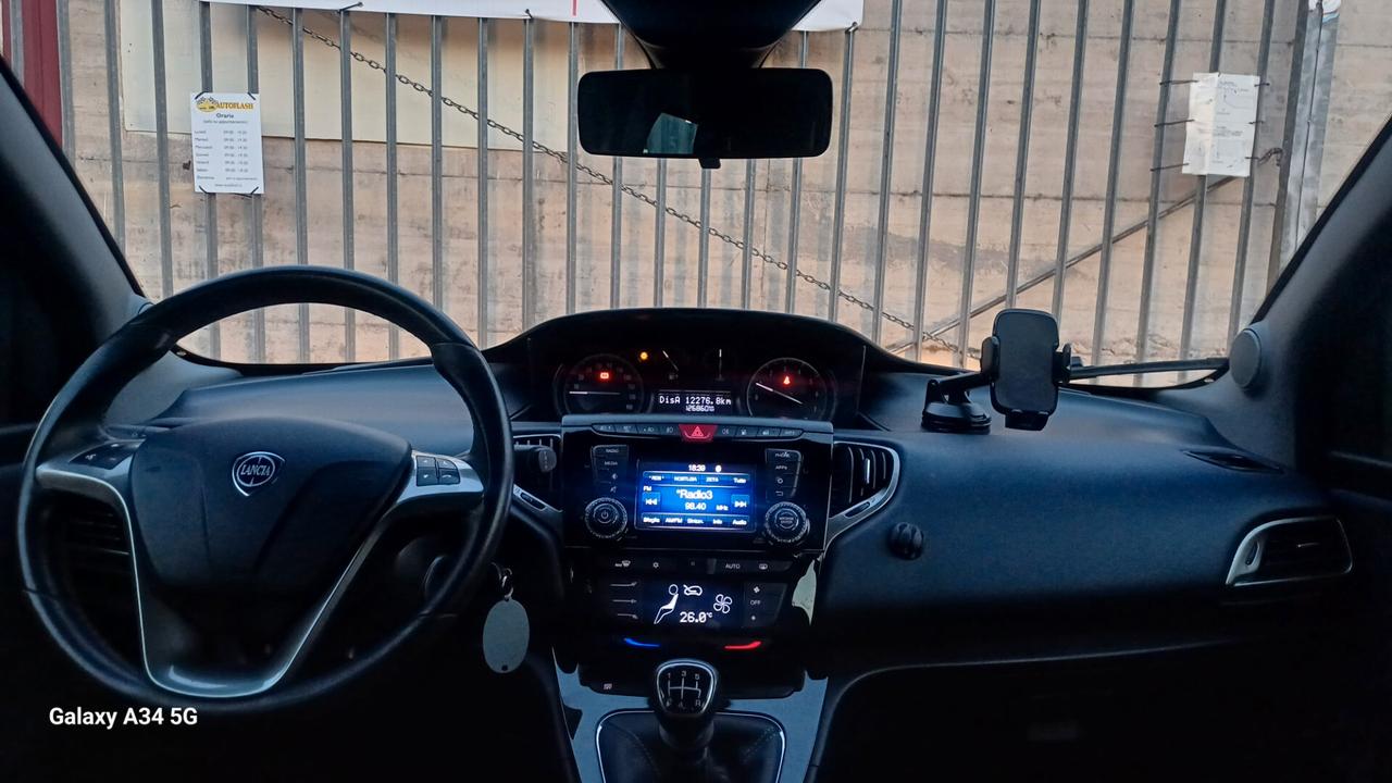 Lancia Ypsilon 1.2 69 CV 5 porte GPL Ecochic Unyca