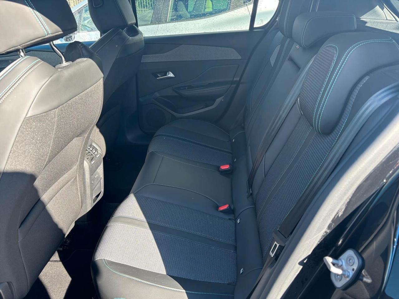 Peugeot 308 GT BlueHDi 130 - 2023