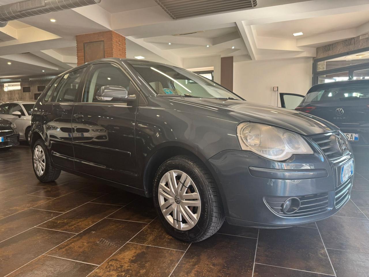 Volkswagen Polo 1.2/64CV 12V 5p. Comfortline